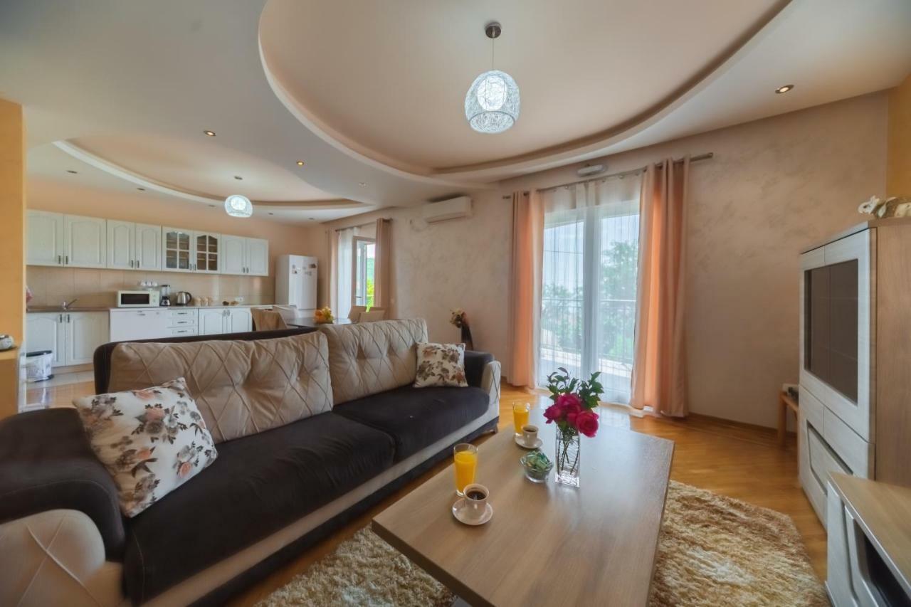 Villa Sunny Hill Budva Luaran gambar